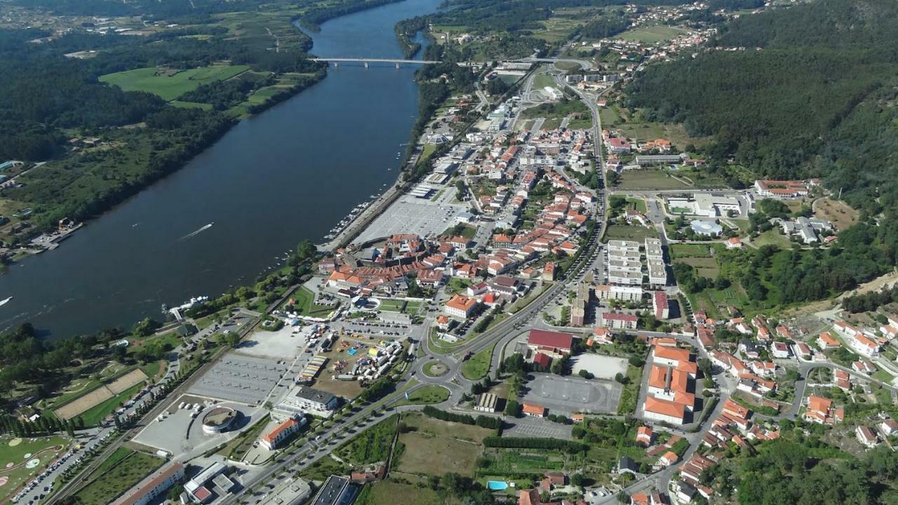 Casas Da Loureira - Casa Do Pote Affittacamere Vila Nova de Cerveira Esterno foto